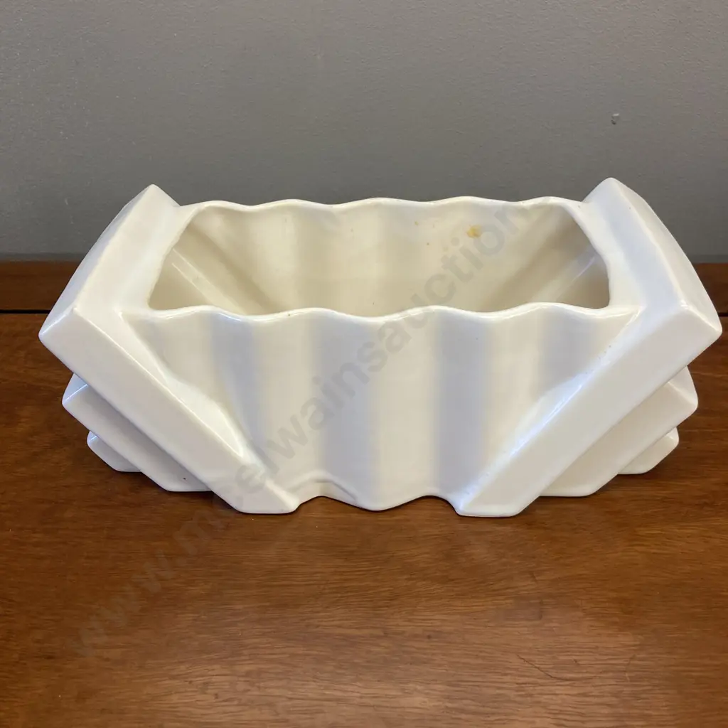 Pair of Shorter and Son Art Deco Geometric White Planters, 1920s-30s. 10 x 26 & 8 X 18cm Image 1++